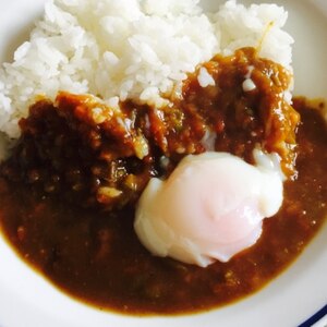 キャベツとひき肉の節約時短カレー